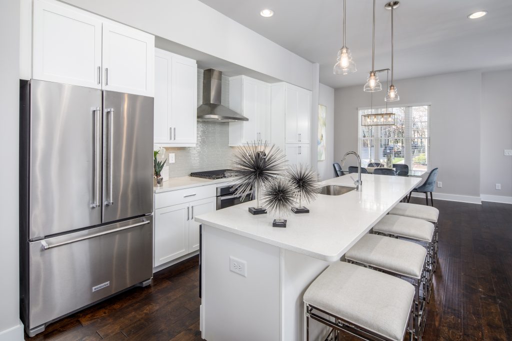 Cosmopolitan Rockhaven Homes